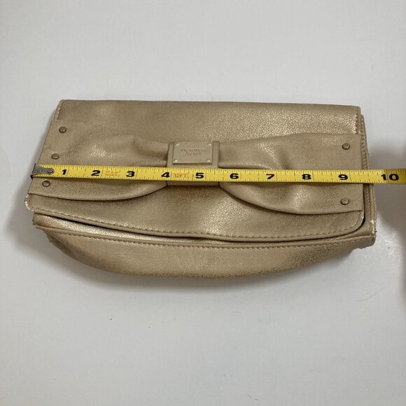 Victoria's Secret - Cream Color Clutch Bag - Gently Used - Picture 9 of 12